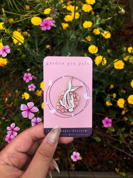 cute-pink-white-gold-koi-fish-enamel-pin-on-pink-hearts