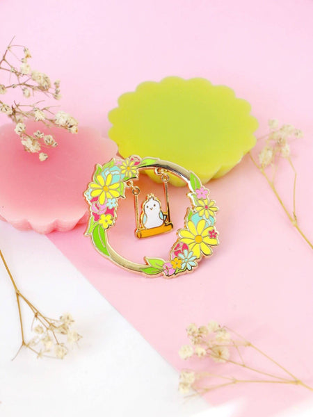 swinging bird pin ✨ interactive pin ✨